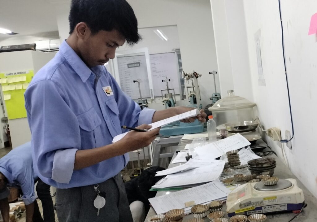 Alat dan prosedur Triaxial Cyclic Test untuk pengujian tanah di Indonesia